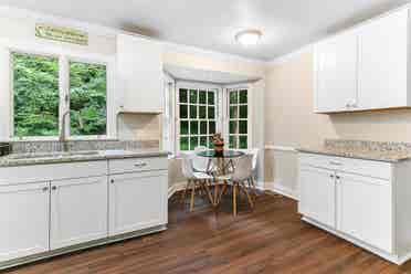 2 BR in Petersburg
