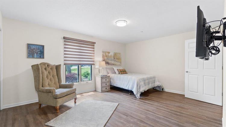 2 BR in Fort Wayne