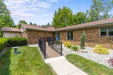 2 BR in Fort Wayne