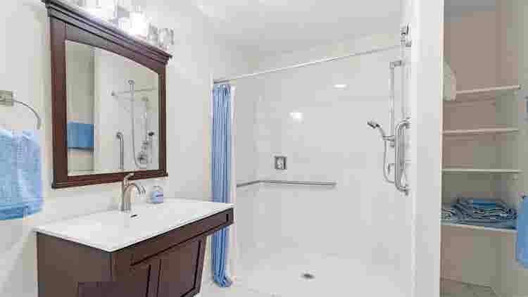 2 BR in Fort Wayne