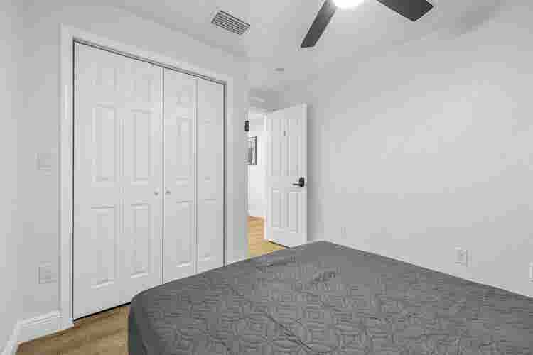 6 BR in Rockledge