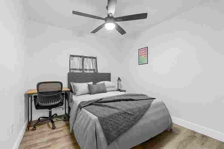 6 BR in Rockledge