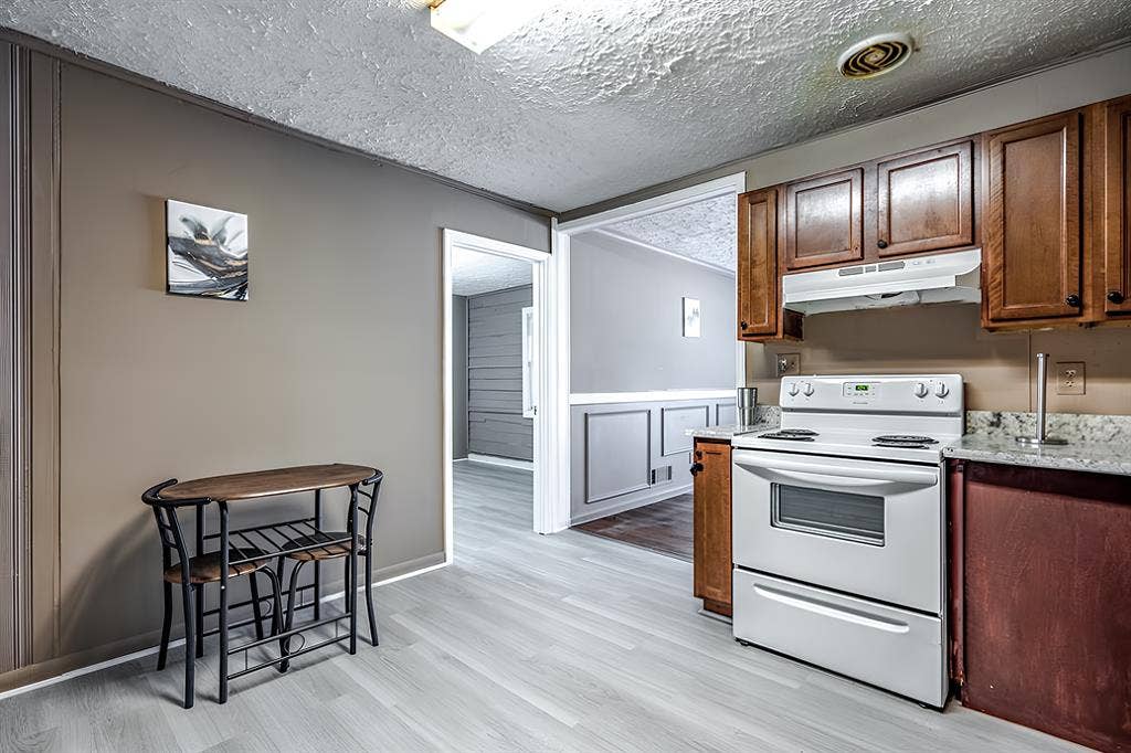 1 BR in Jonesboro