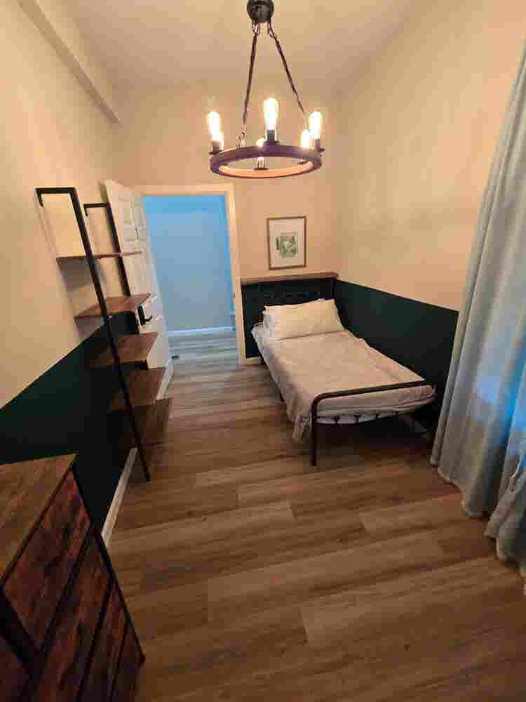 2 BR in Sherman