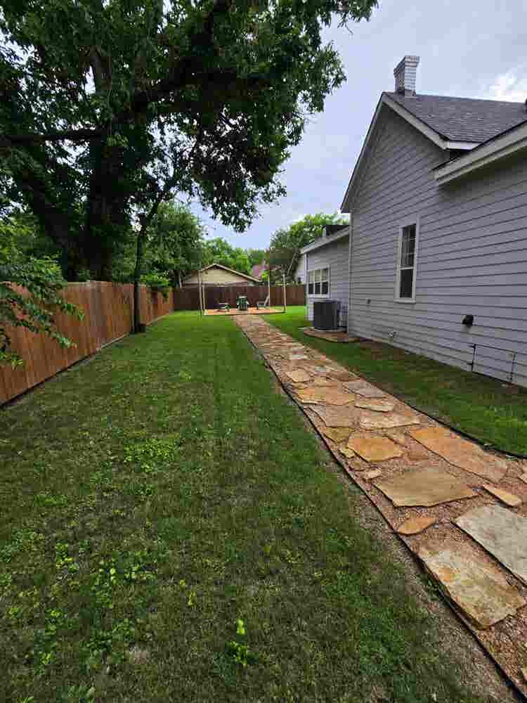 2 BR in Sherman