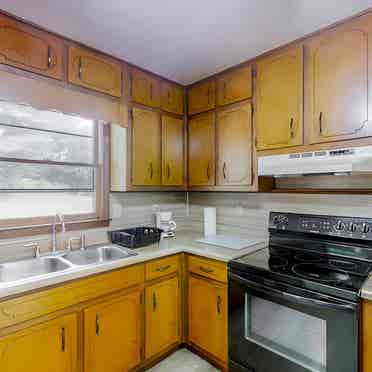 1 BR in Auburn