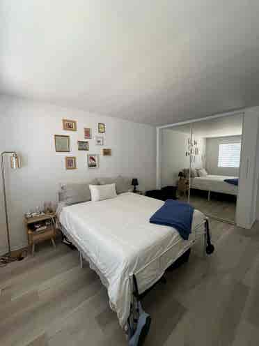 Sublet in Ocean Beach!