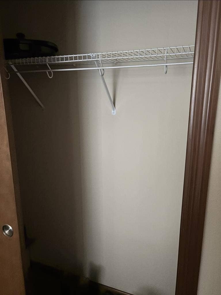 Furnace room for rent