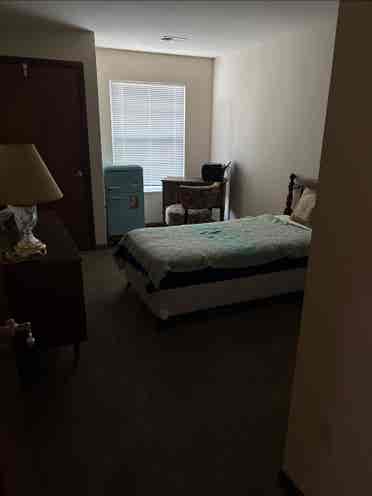 Furnace room for rent