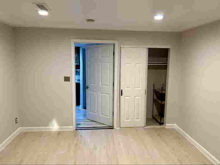 Bedroom in Basement Apt!