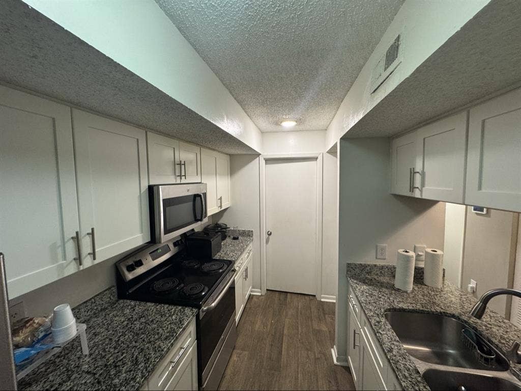 Roommate Wanted