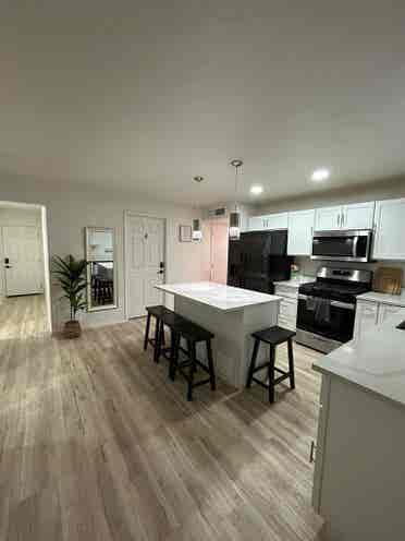 1 Week Free – Tucson Room
