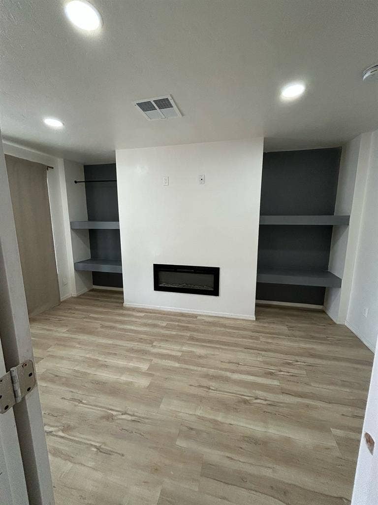 1 Week Free – Tucson Room
