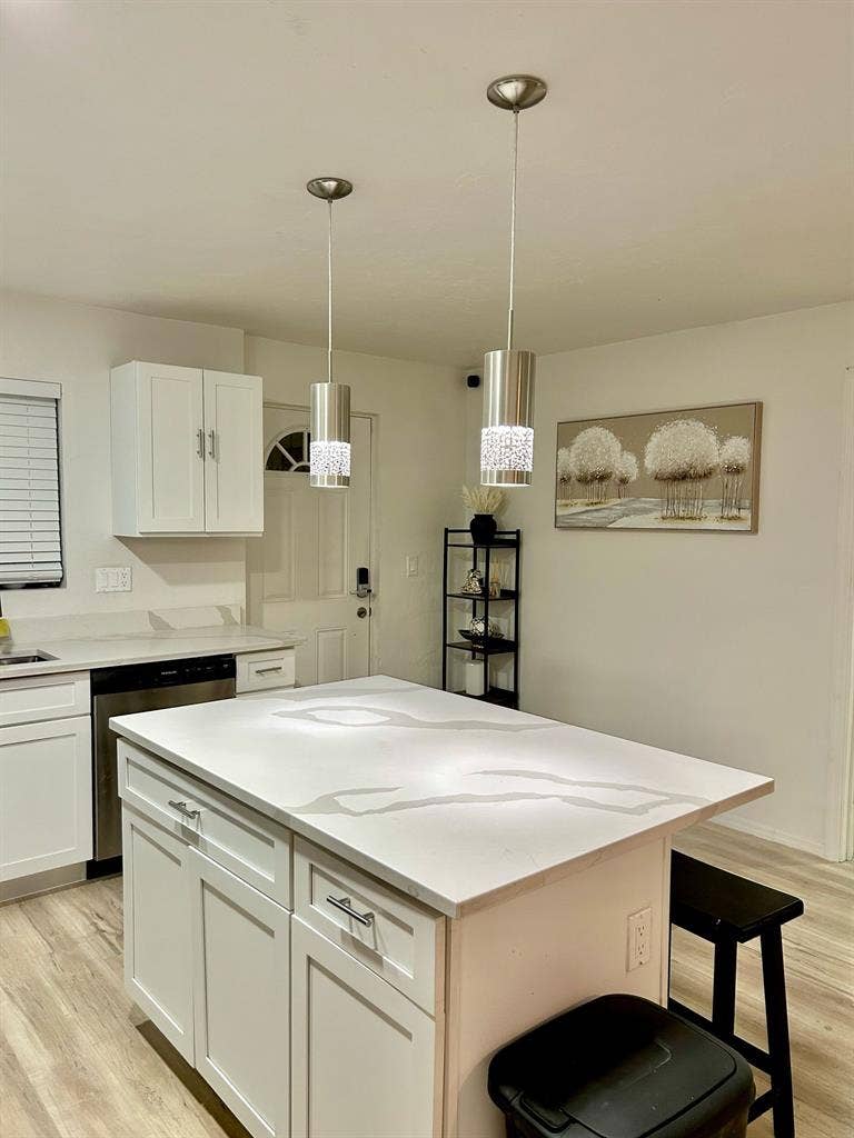 1 Week Free – Tucson Room