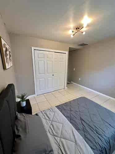 Winter Haven Room – No Deposit
