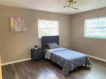 Winter Haven Room – No Deposit