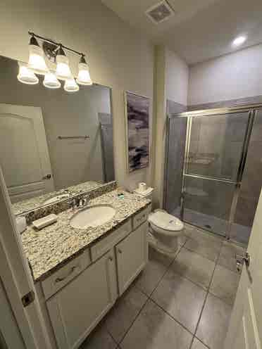 Room for rent with private bathroom