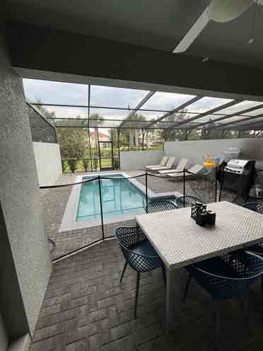 Room for rent with private bathroom