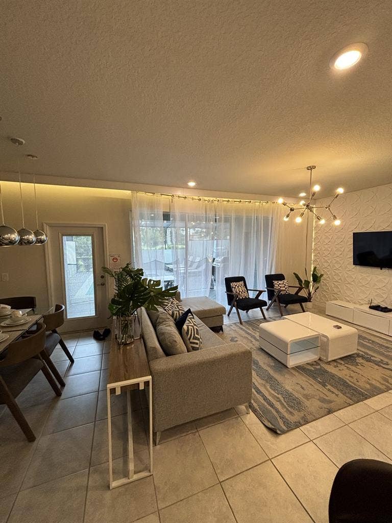 Room for rent with private bathroom
