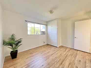 Very cozy room for rent