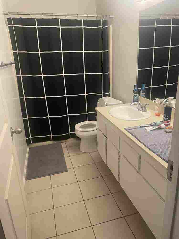 Townhome in HB Sept 1st