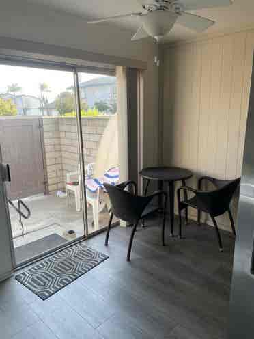 Townhome in HB Sept 1st