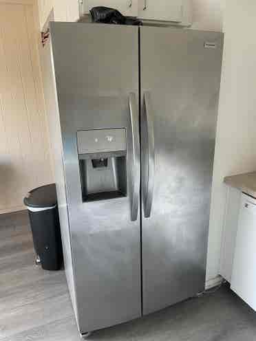 Townhome in HB Sept 1st