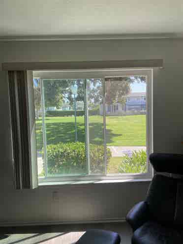Townhome in HB Sept 1st