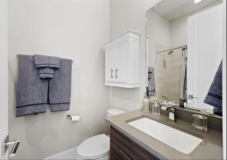Guest Suite in Gated Community
