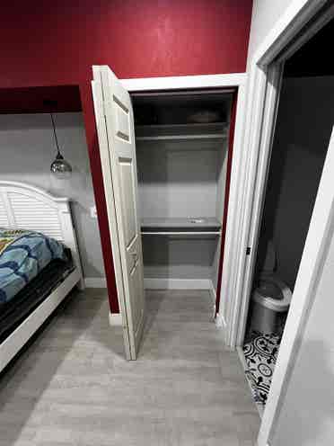 Private efficiency for rent.