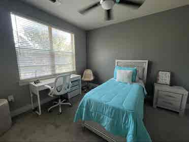 Modern and Cozy Room
