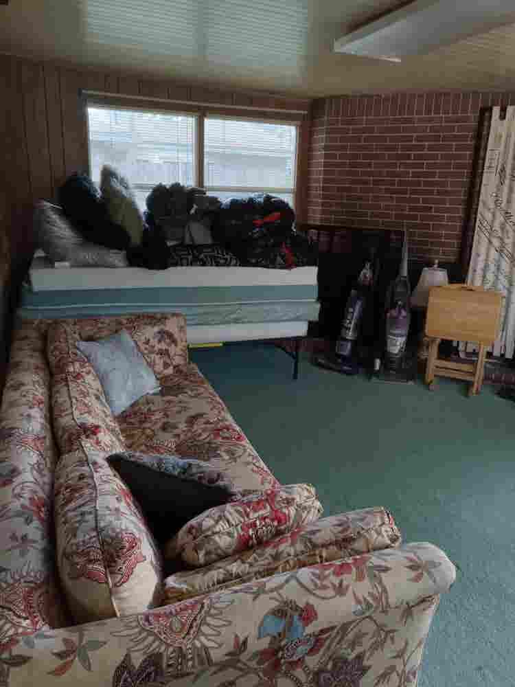 Room for rent!