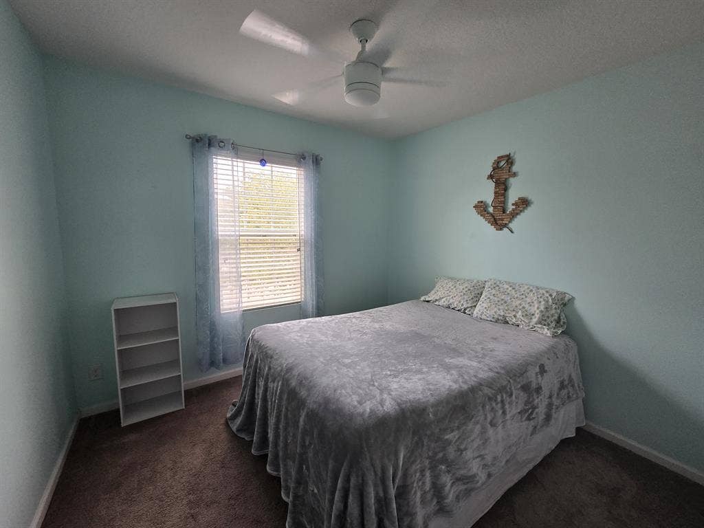 🏡 2 Rooms for Rent Gated Townhouse