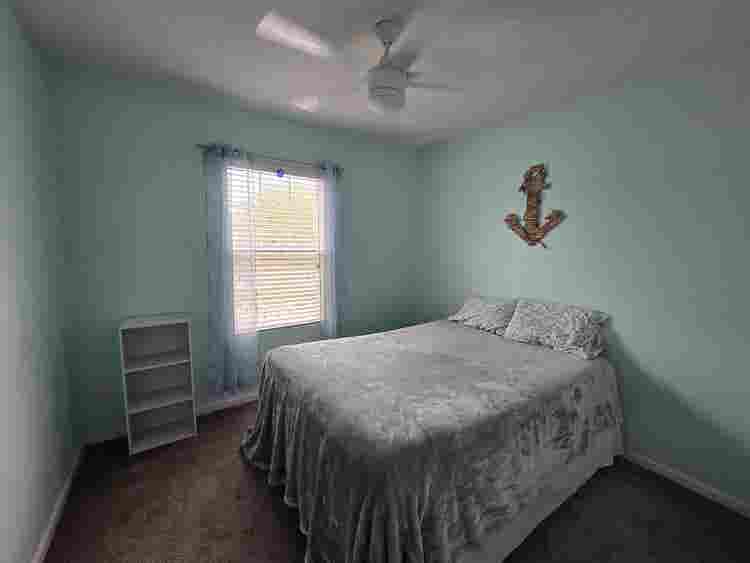 🏡 2 Rooms for Rent Gated Townhouse