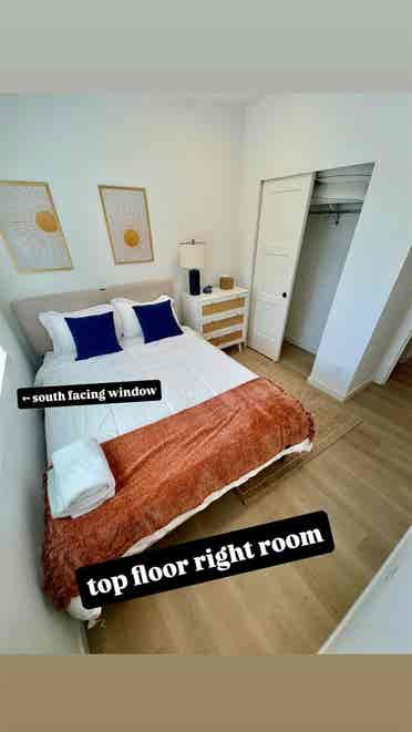 Sleek New Clean House!