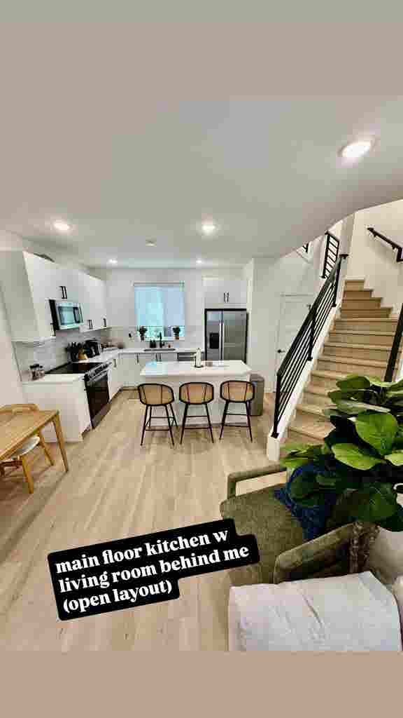 Sleek New Clean House!