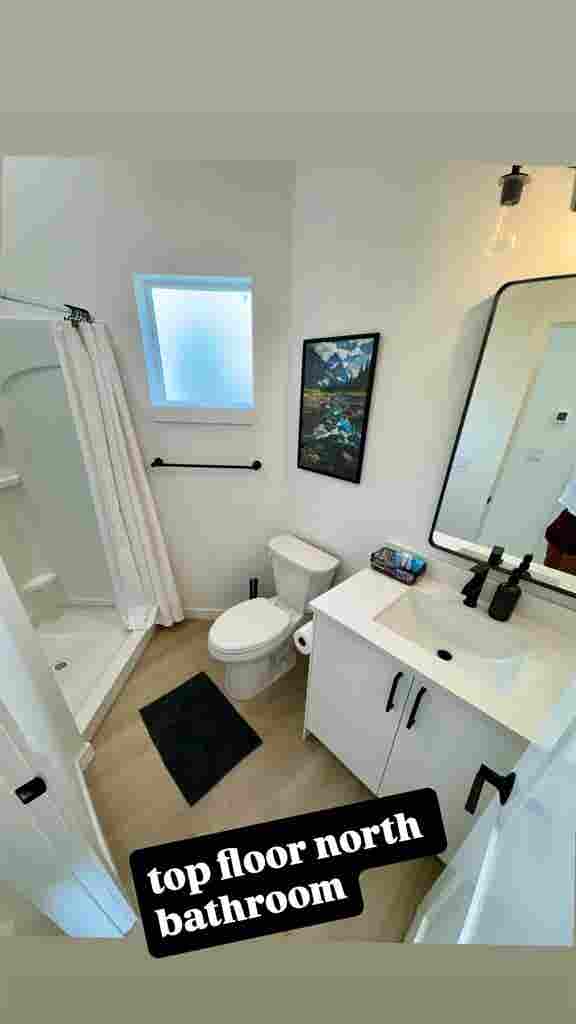 Sleek New Clean House!