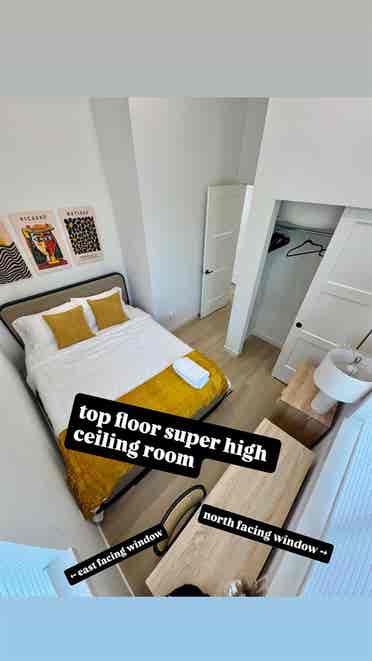 Sleek New Clean House!