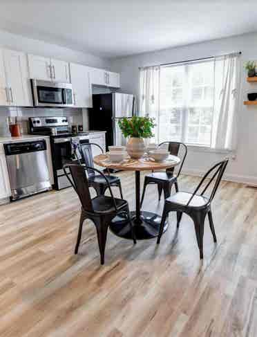 Looking for someone to sublease!