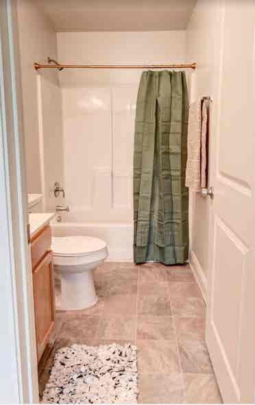 Looking for someone to sublease!