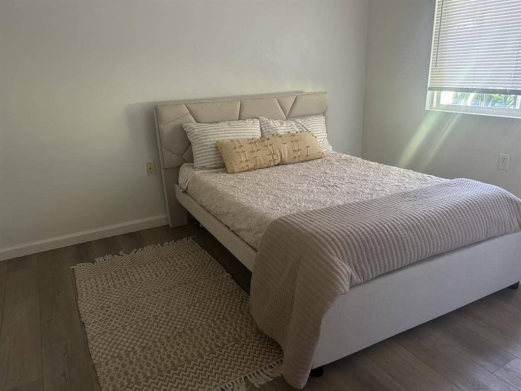 Private Bedroom + Private Bathroom