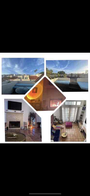 Room with private bathroom in WeHo