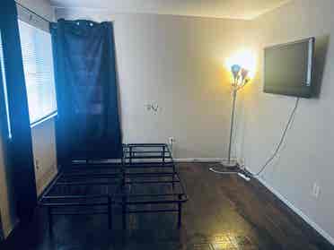 ROOMS FOR RENT