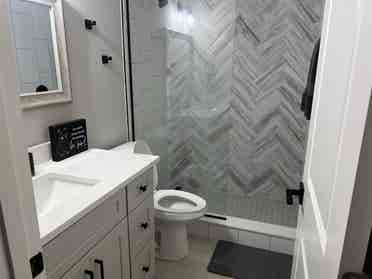 One room for rent in 2 b a b