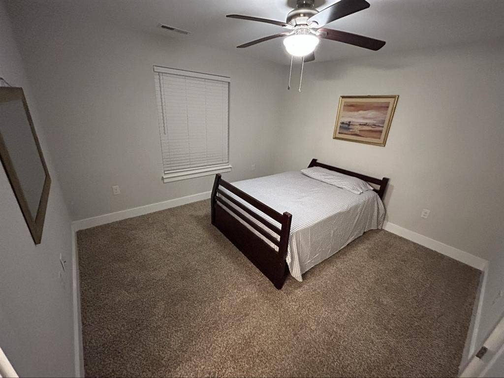 Luxury
 Bedroom w/ Private & Closet