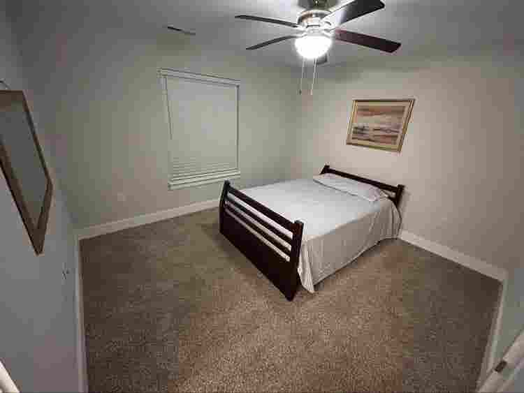 Luxury
 Bedroom w/ Private & Closet