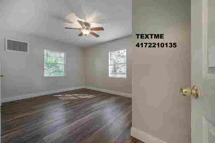 Big room with private bath for rent
