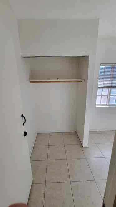 Small Room for Rent in SB