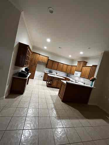 Duplex with 2 open rooms available