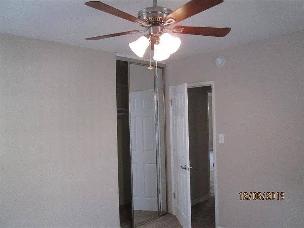 Private room for rent - $/month